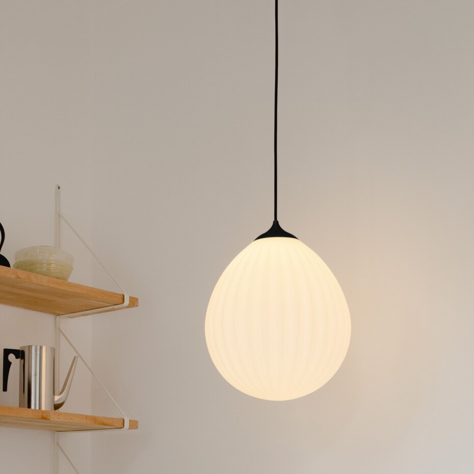 Závěsná lampa CORD PRO 8 cm, černá, hliník, Umage - main (2)