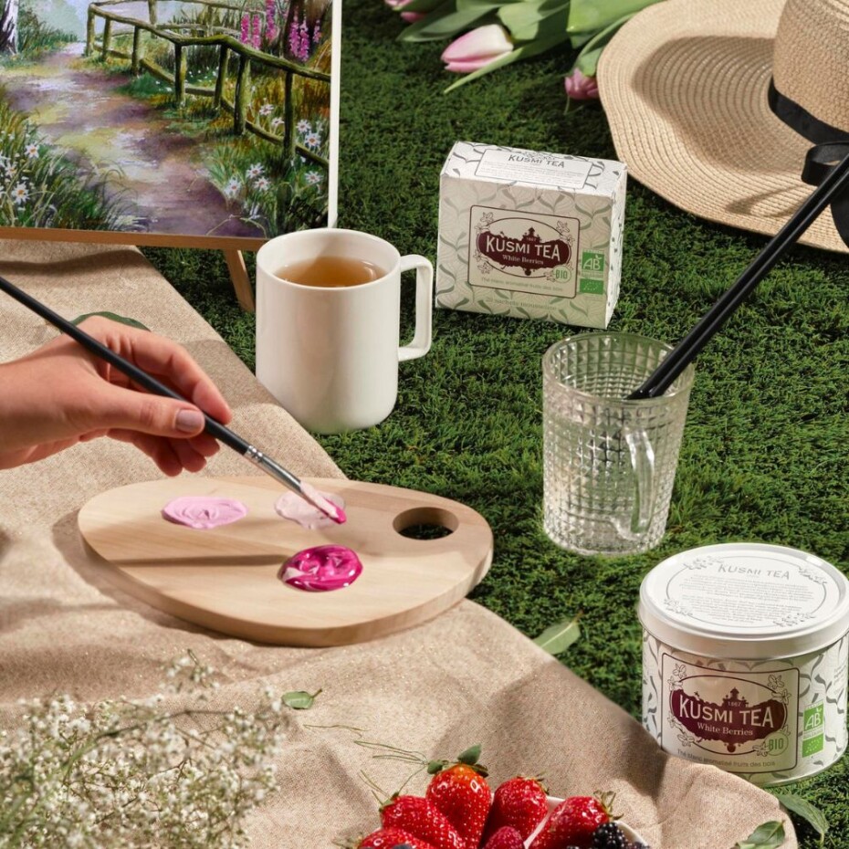 Bílý čaj WHITE BERRIES, 20 mušelínových sáčků, Kusmi Tea - main (3)