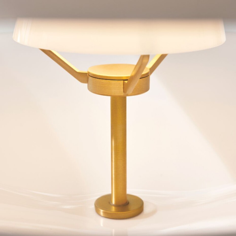 Závěsná lampa CLAM 44 cm, bílá / mosaz, Fritz Hansen - main (5)