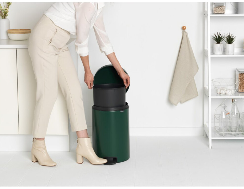 Pedálový odpadkový koš NEWICON 20 l, zelená, Brabantia - main (9)