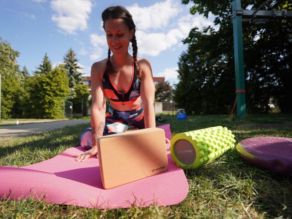 Sportago Yoga Cork Block - main (5)