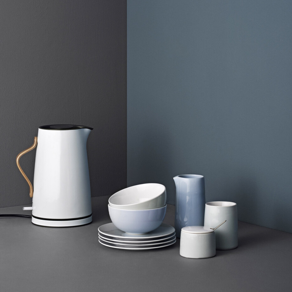 Podšálky pro hrnek na kávu malý Emma blue 2 ks danish modern 2.0 Stelton - main (1)