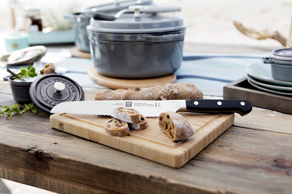 Nůž na chleba PRO 20 cm, ZWILLING - main (1)