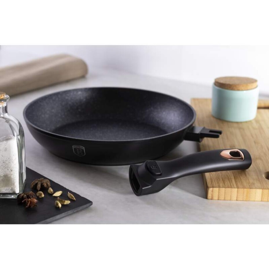 BERLINGERHAUS Pánev s nepřilnavým povrchem a odnímatelnou rukojetí 28 cm Black Rose Collection BH-1952 - main (8)