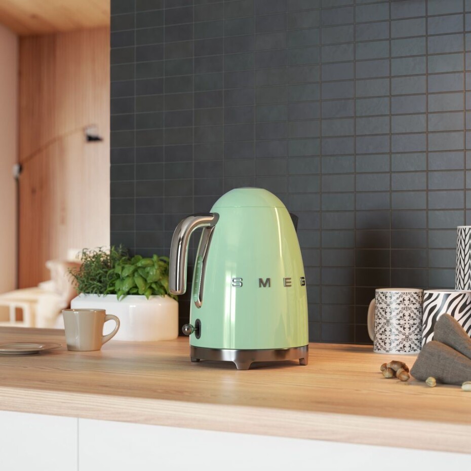 Rychlovarná konvice KLF03PGEU 1,7 l, pastelově zelená, SMEG - main (2)
