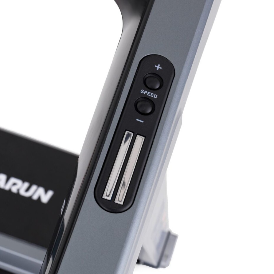 Běžecký pás UltraRun 2100 - main (14)