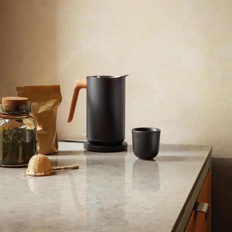 Rychlovarná konvice NORDIC KITCHEN 1,5 l, černá, Eva Solo - main (1)