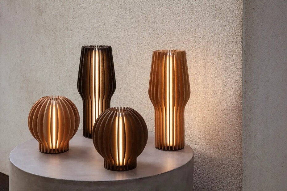 Stolní lampa RADIANT 15 cm, LED, tmavě hnědá, dřevo, Eva Solo - main (2)