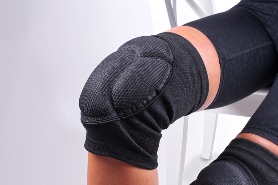 Sportago Chránič na koleno Universal Protector - 2 ks - main (3)