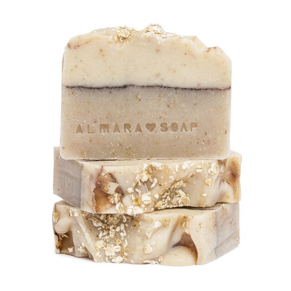Tuhé mýdlo na suchou a přecitlivělou pleť Ovesný koláč Almara Soap 90 g - main (0)