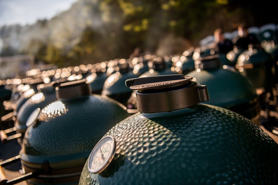 Gril na dřevěné uhlí M 38 cm,  + intEGGrovaný pojízdný stojan s držadlem, zelená, Big Green Egg - main (9)
