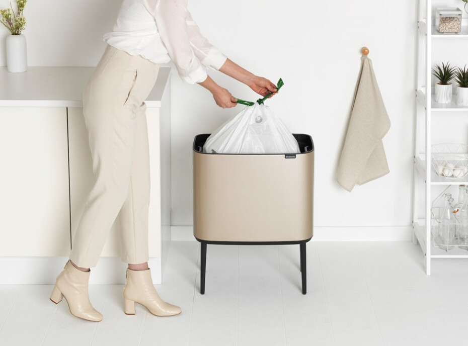 Dotykový odpadkový koš BO TOUCH BIN 36 l, champagne, Brabantia - main (12)