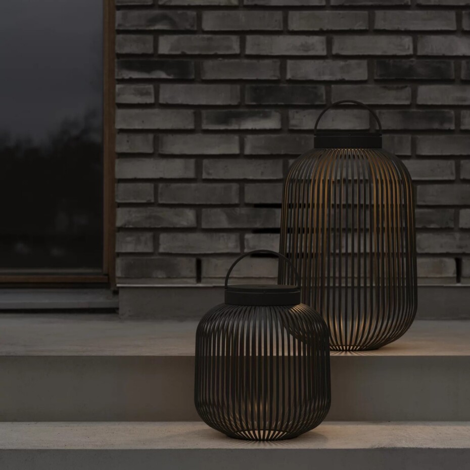 Přenosná stolní lampa LITO M 49 cm, LED, černá, ocel, Blomus - main (2)