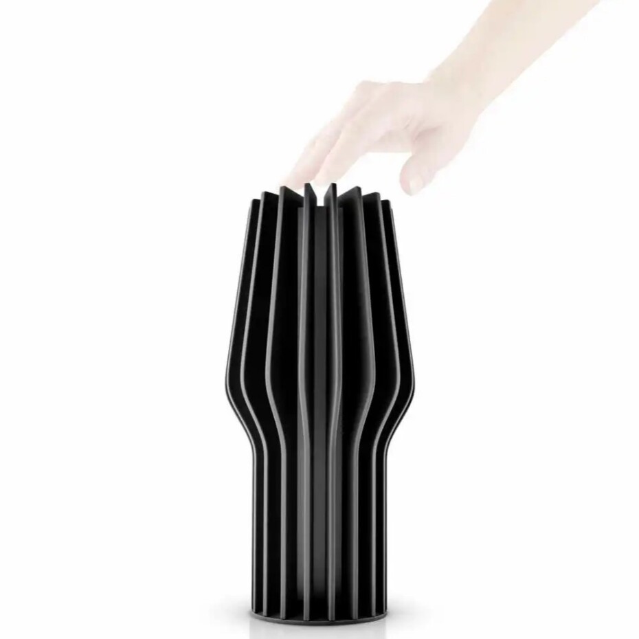 Přenosná stolní lampa RADIANT 25 cm, LED, černá, plast, Eva Solo - main (3)