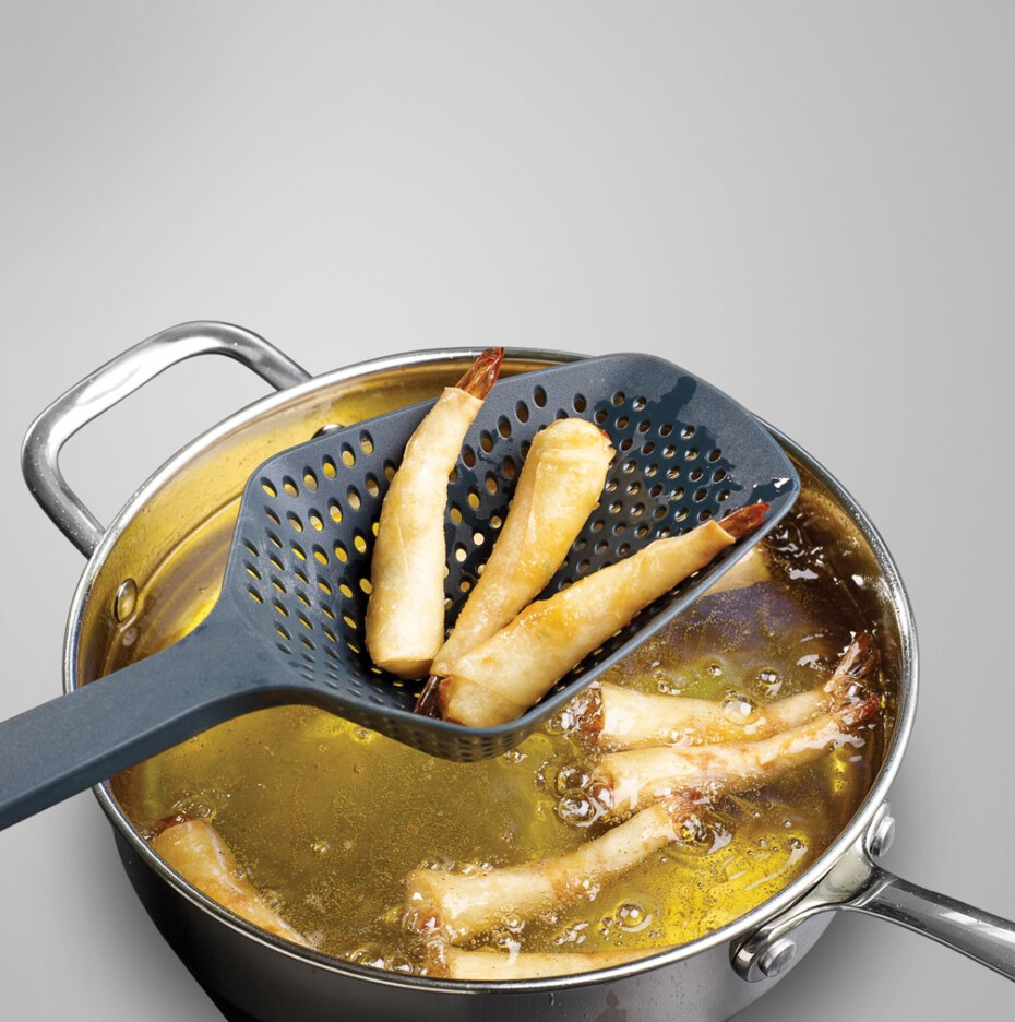 Cedníková lžíce  SCOOP™PLUS , velká, šedá, Joseph Joseph - main (2)
