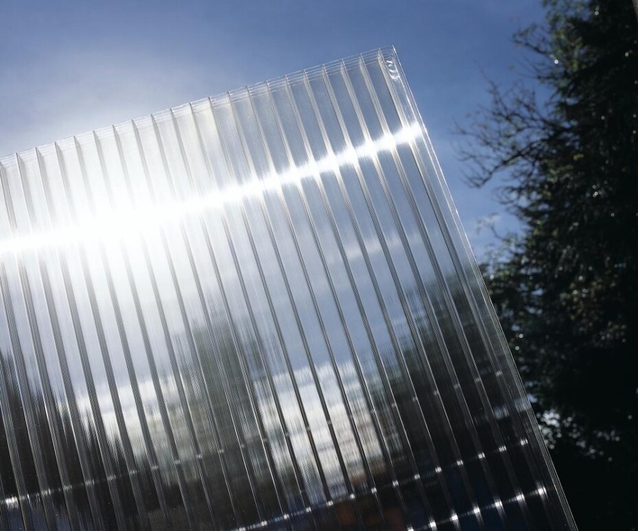 Hliníková pergola LANITPLAST WALL 33 bílá + čirý PC LG2085 - main (7)