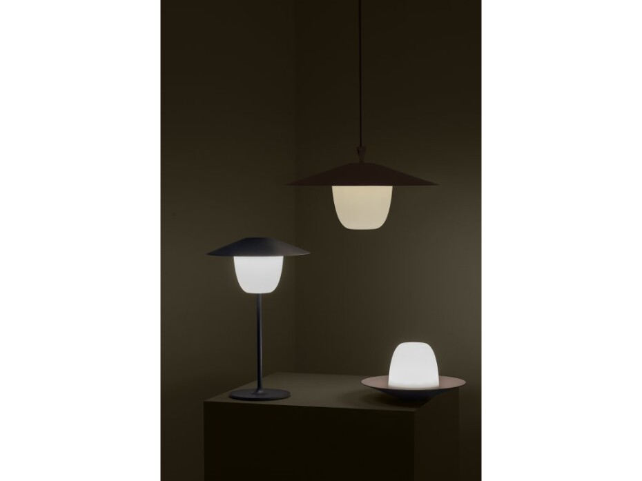 Přenosná stolní lampa, LED, nízká, hřejivě šedá, Blomus - main (1)