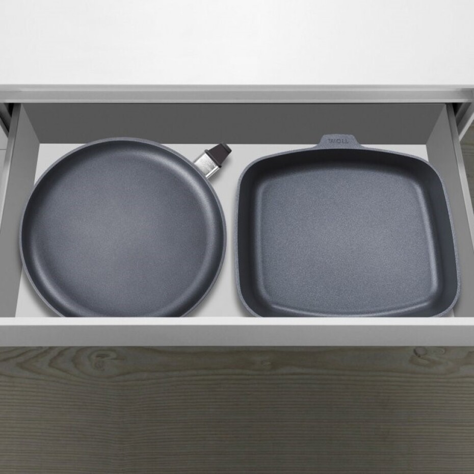 Pánev TITANIUM NOWO 26 x 26 cm, na indukci, s odnímatelnou rukojetí, titan, WOLL - main (4)