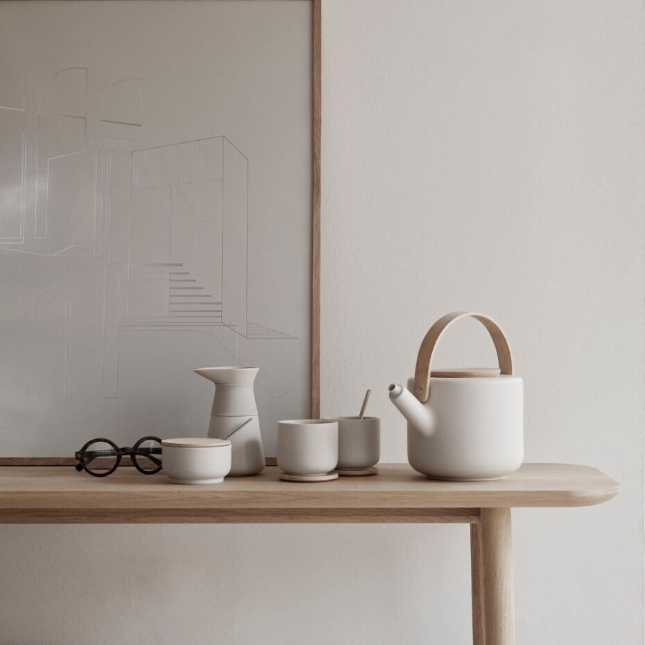 Konvička na mléko THEO 400 ml, písková, Stelton - main (1)
