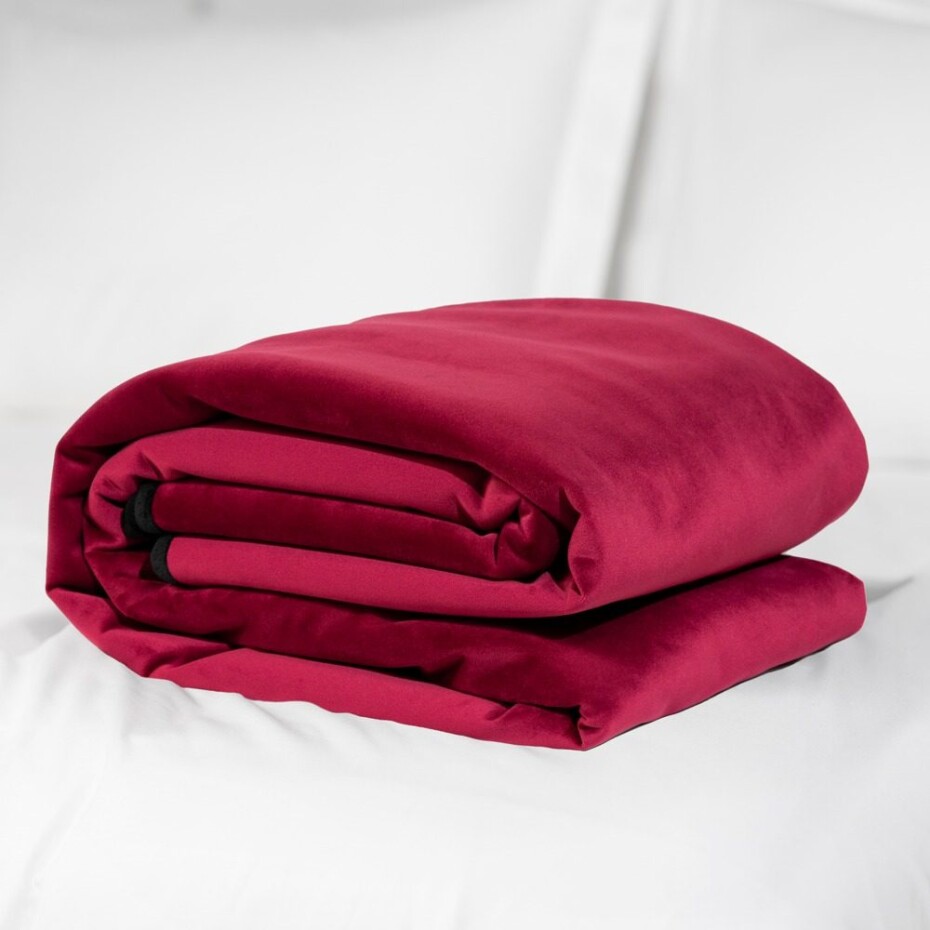 Nepromokavé prostěradlo Fascinator Throw Merlot vínové - main (1)