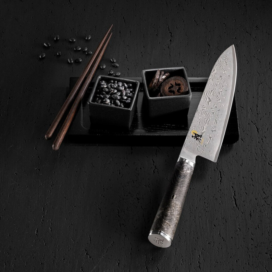 Japonský nůž SANTOKU 5000MCD 67 18 cm, univerzální, javor, MIYABI - main (1)