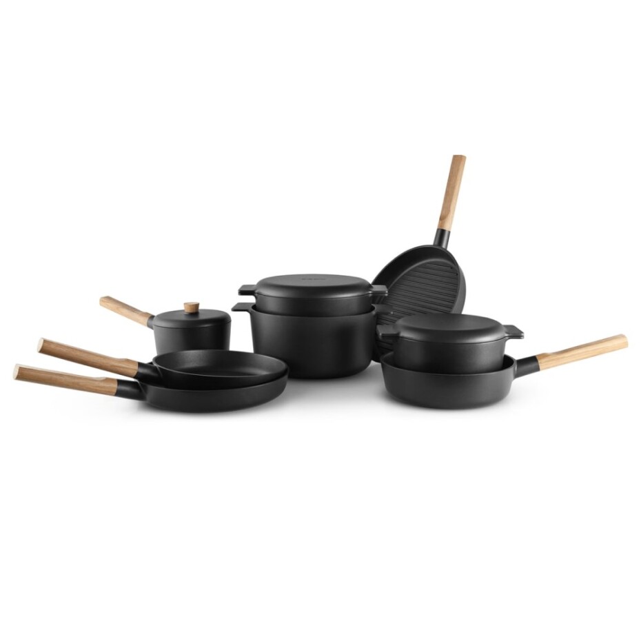 Pánev na soté NORDIC KITCHEN 24 cm, s dřevěnou rukojetí , Eva Solo - main (2)