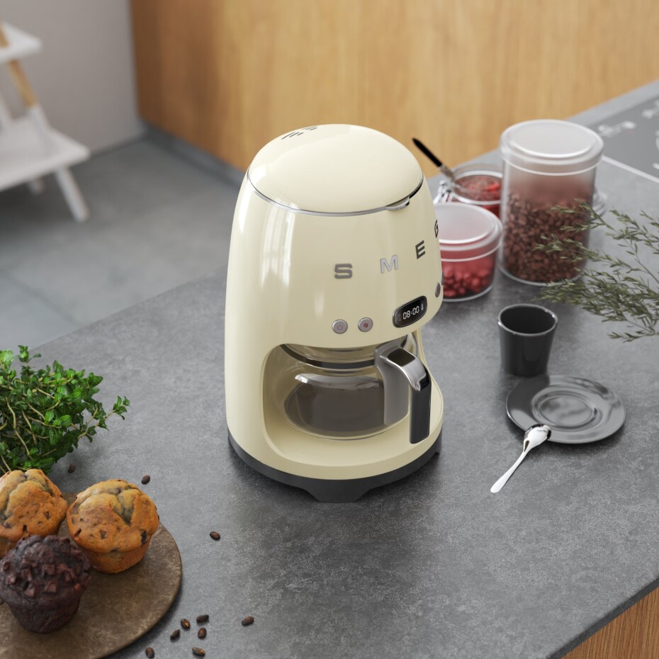 Kávovar na překapávanou kávu DCF02CREU, krémová, SMEG - main (3)