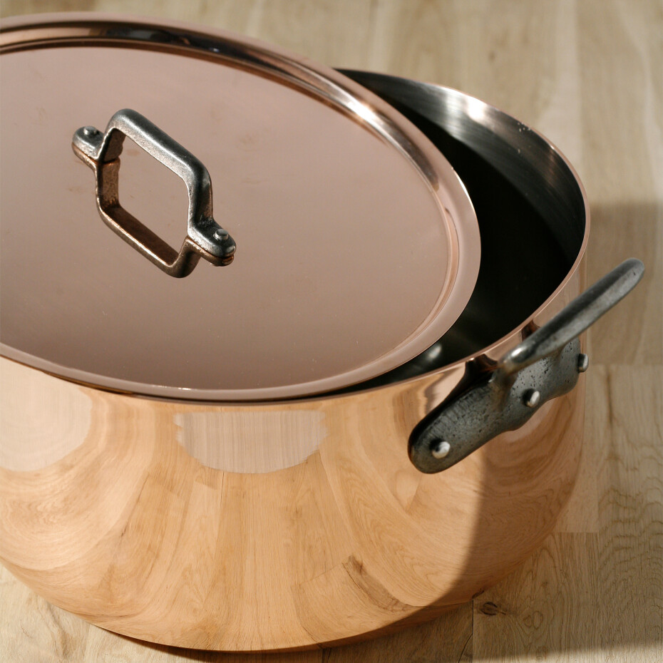Hrnec INOCUIVRE 20 cm, s litinovými uchy, měď, de Buyer - main (2)