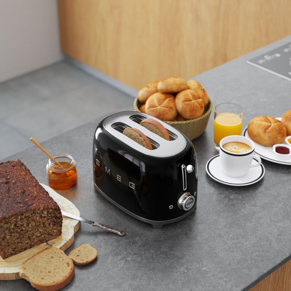 Topinkovač TSF01BLEU, na 2 plátky, černá, SMEG - main (3)