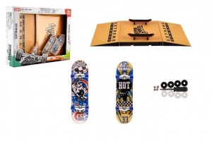 Product detail of Skateboard prstový šroubovací 2ks plast 10cm s rampou s doplňky v krabičce 30x24x6cm