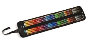 Product detail of Koh-i-noor sada 72 uměleckých pastelek POLYCOLOR 3827 v rolovacím penálu