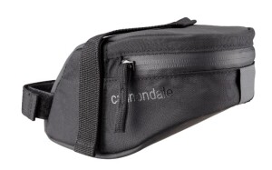 Product detail of Cannondale Brašna Podsedlová Contain Stitched Velcro Medium Black (cp1351u10os)