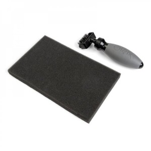 Product detail of SIZZIX čistič šablon - kartáč + pěnová podložka