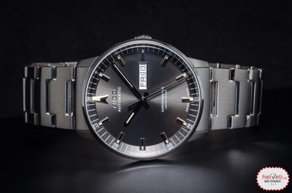 Mido Commander Chronometer Limited Edition M021.431.11.061.02 - main (1)