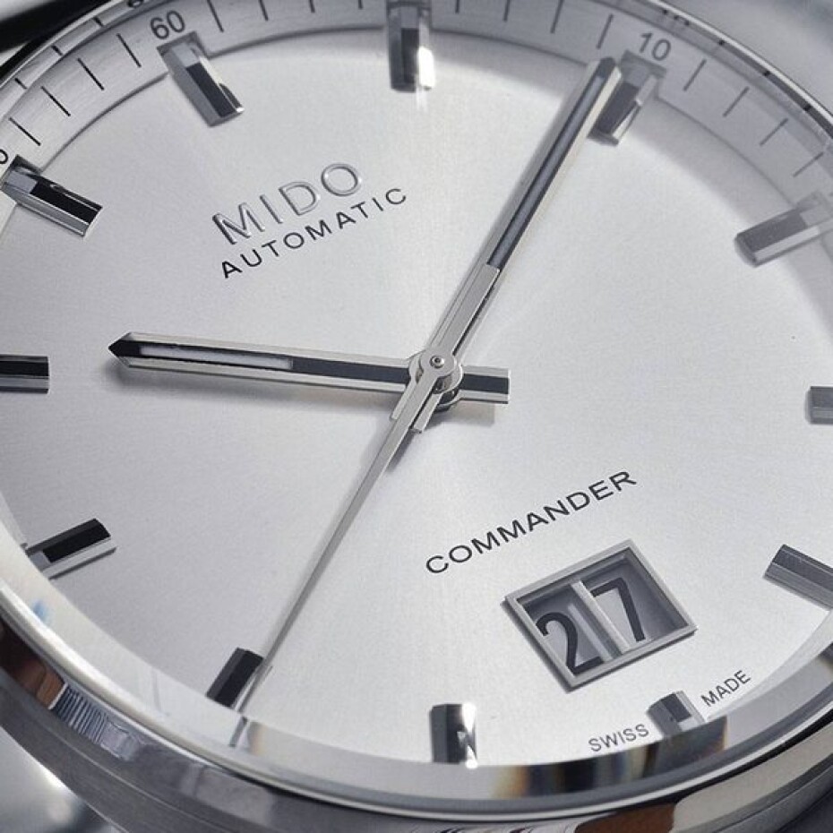 Mido Commander Big Date M021.626.11.031.00 - main (3)