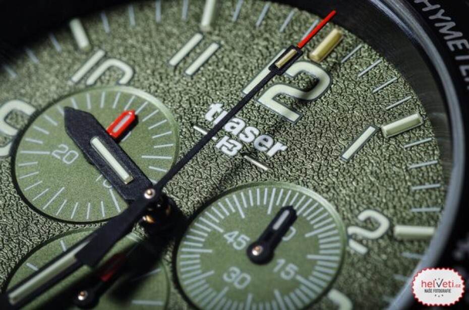 Traser P67 Officer Pro Chronograph Green Nato - main (15)