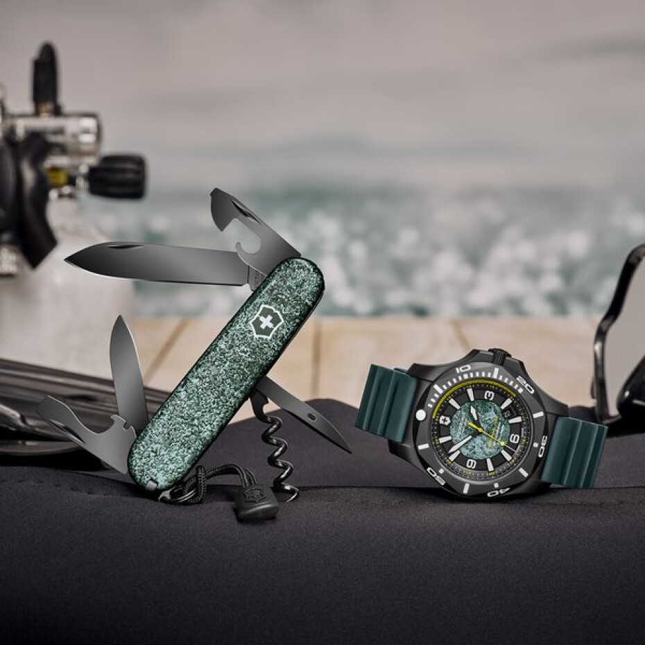 Victorinox I.N.O.X. Pro Diver Titanium 241957.1 - Limited Edition - main (7)
