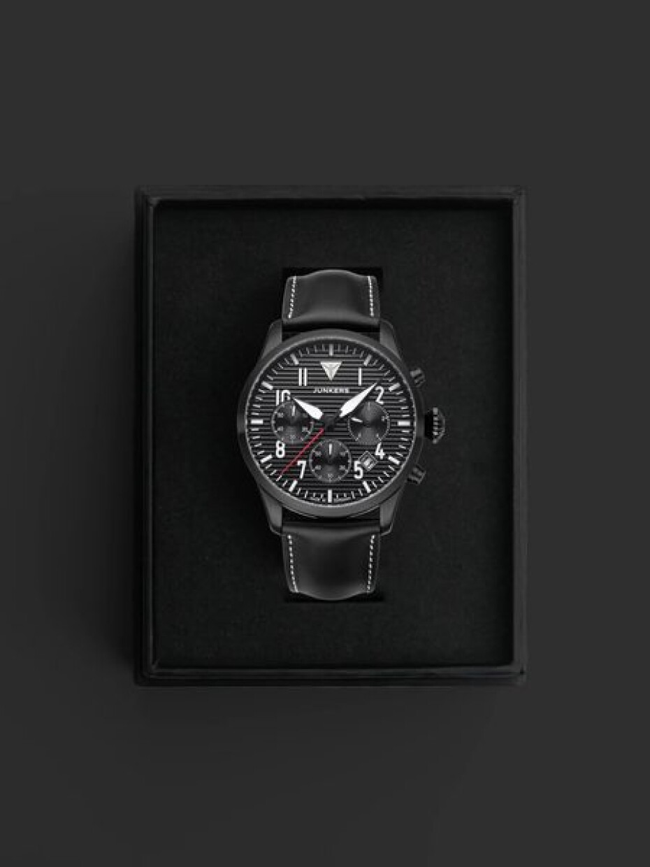 Junkers Flieger Chronograph 956.01.02 - main (2)