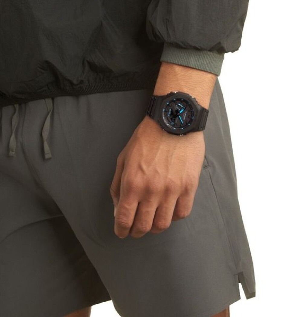 Casio G-Shock GA-2100-1A2ER Neon Accent Series - main (6)