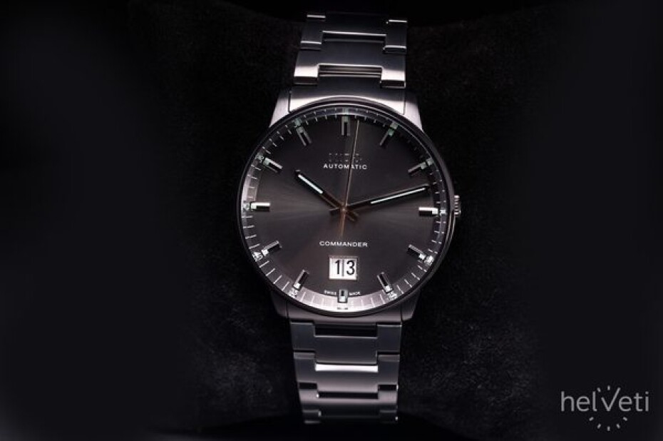 Mido Commander Big Date M021.626.33.061.00 - main (4)