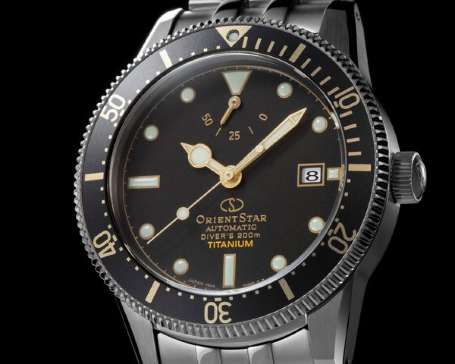 Orient Star Sports M42 Diver 1964 2nd Edition RE-AU0702B Limited Edition - main (2)