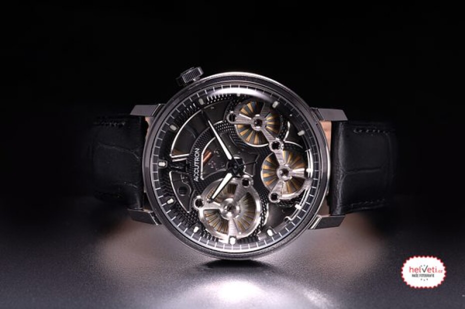 Bulova Accutron Spaceview Evolution 26A210 - main (1)