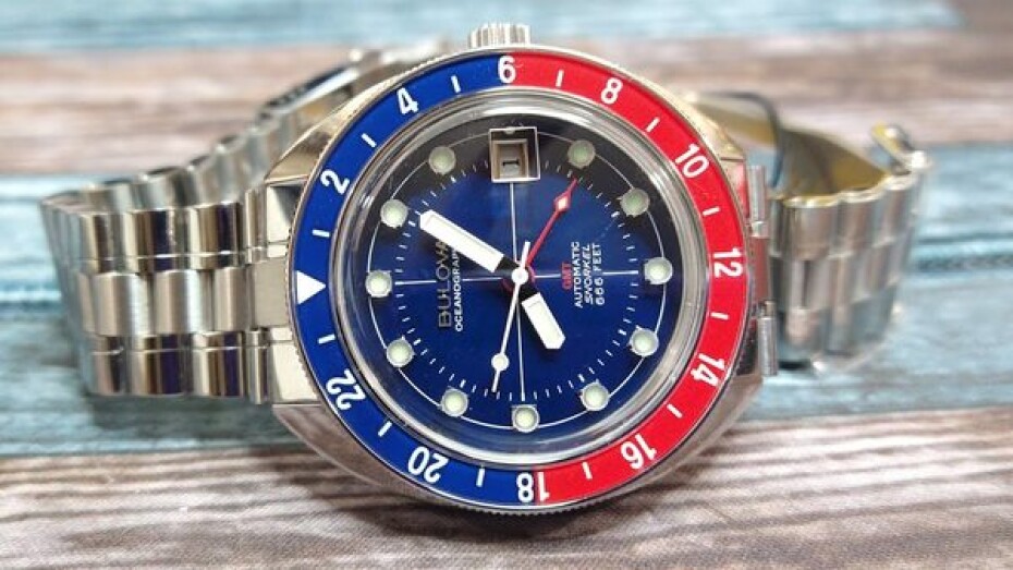 Bulova Oceanographer Devil Diver GMT 96B405 - main (3)