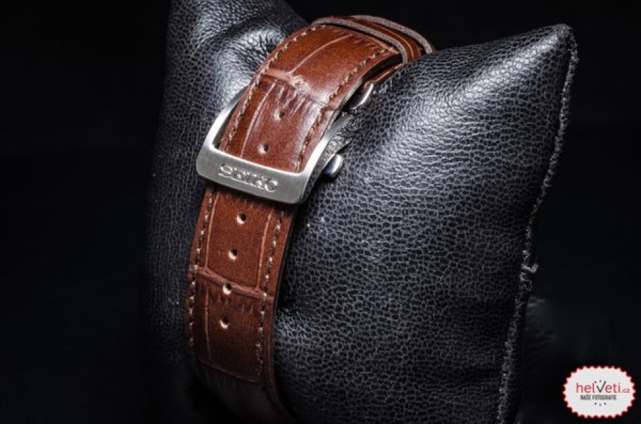 Seiko Alpinist SPB121J1 - main (9)