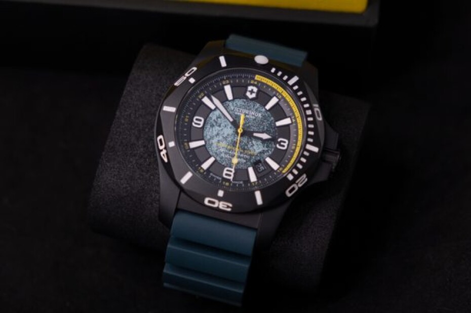 Victorinox I.N.O.X. Pro Diver Titanium 241957.1 - Limited Edition - main (36)