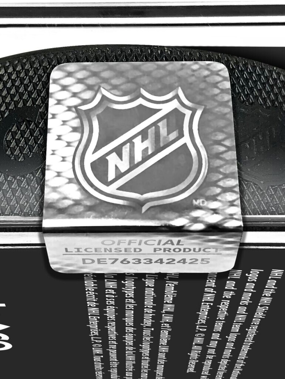 Inglasco / Sherwood Fanouškovský puk NHL Lake Tahoe Official Game Puck - Philadelphia Flyers-Boston Bruins - main (3)