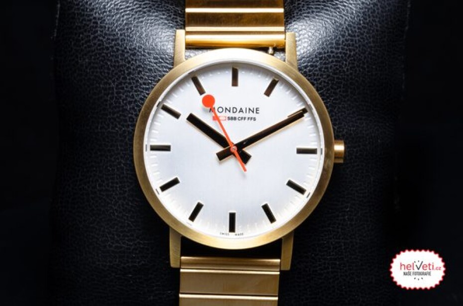 Mondaine Classic A660.30360.16SBM - main (6)