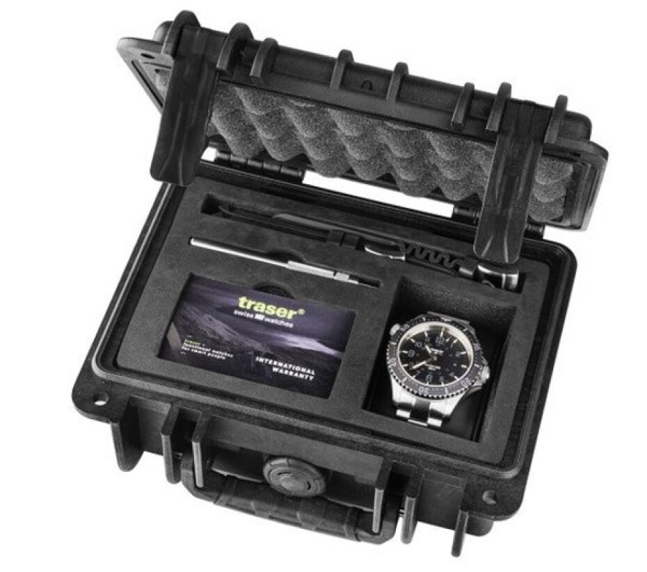 Traser P67 Diver Black Set ocel a pryž - main (14)