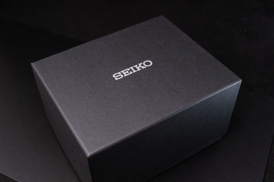 Seiko Prospex SPB411J1 Navigator Timer GMT Limited Edition - main (18)