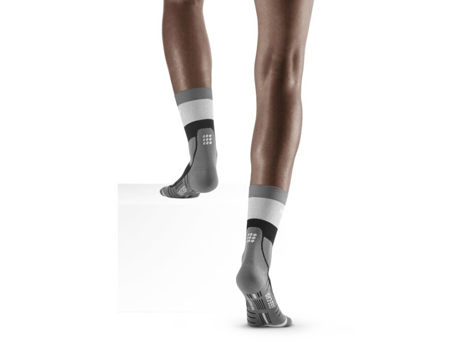 CEP vysoké outdoorové ponožky light merino - main (1)